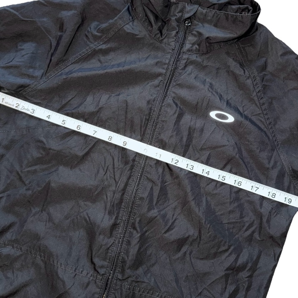 OAKLEY Black Lightweight Windbreaker Jacket with Logo - Picture 6 of 8